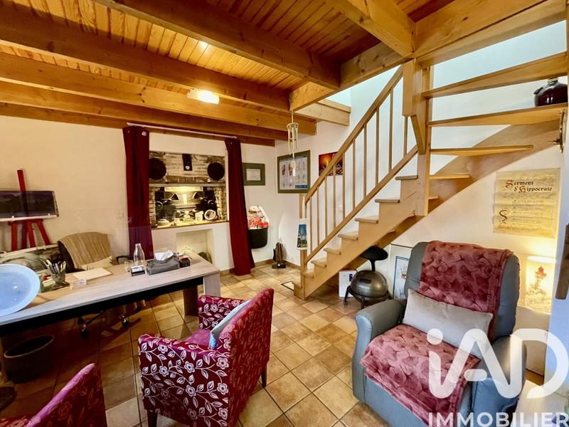 Maison - 317 m² - 17 pièces