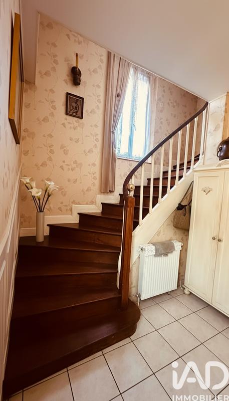 Maison - 191 m² - 6 pièces