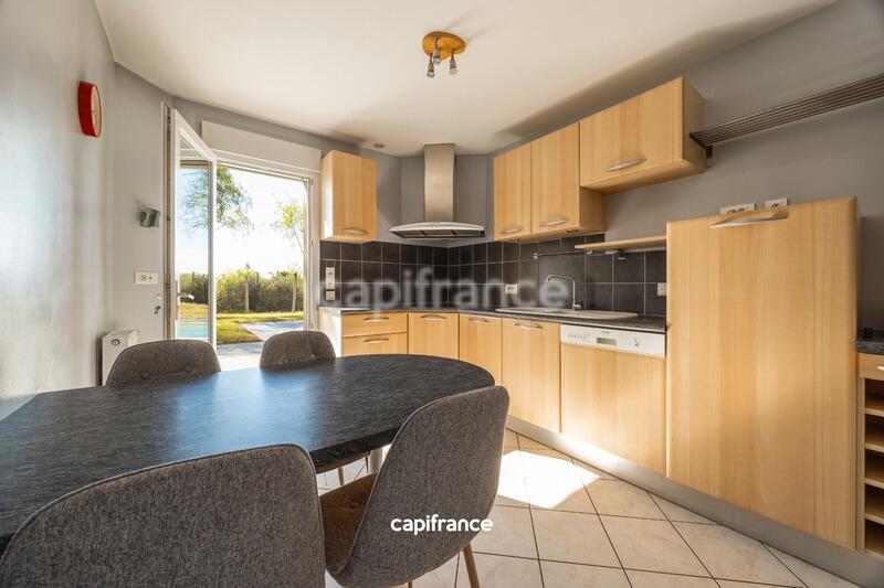 Pavillon - 128 m² - 6 pièces