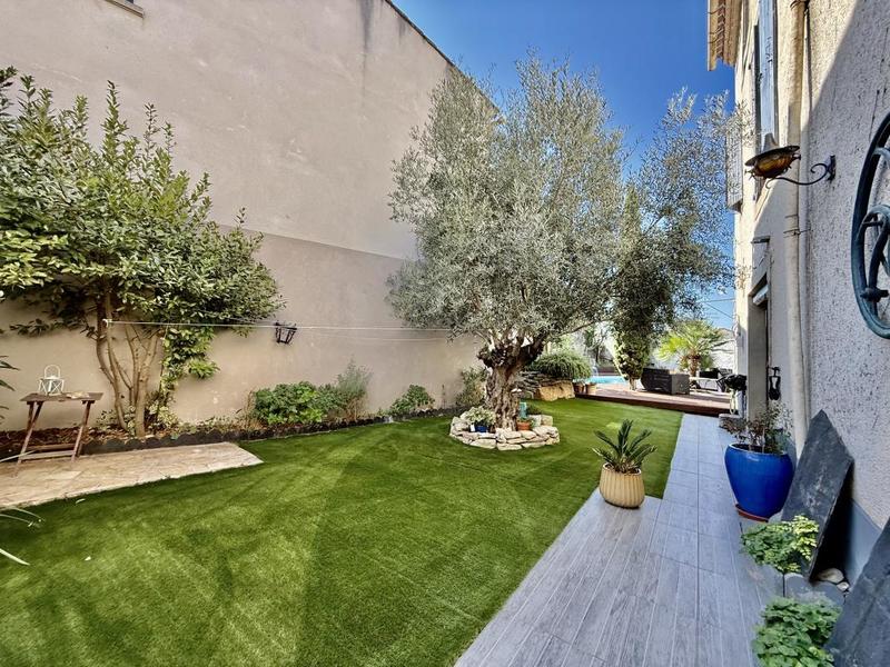 Maison bourgeoise - 290 m² - 7 pièces