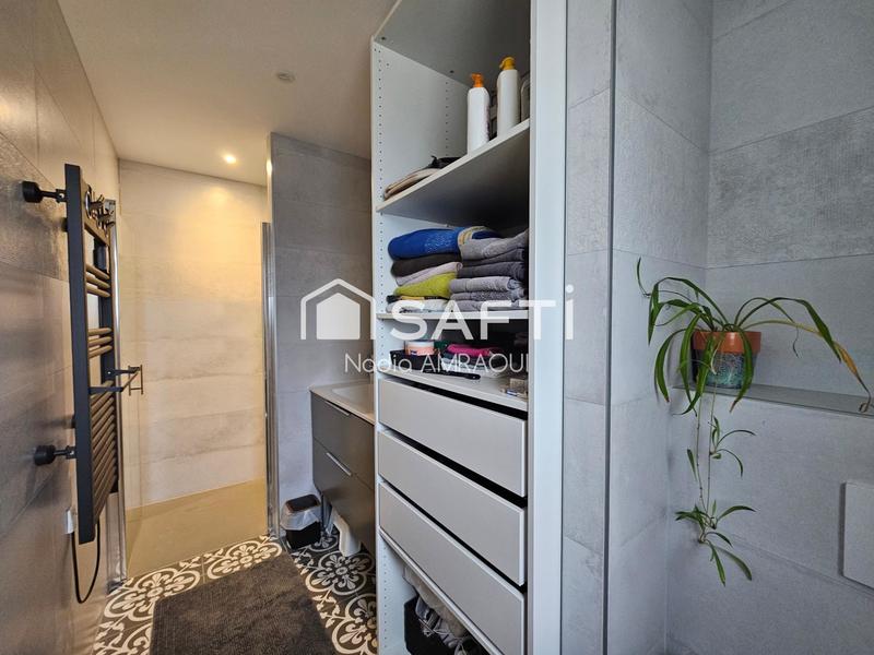 Maison - 171 m² - 7 pièces