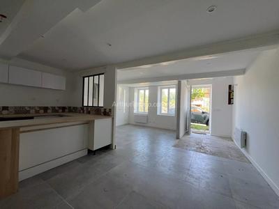 Maison - 78 m² - 4 pièces