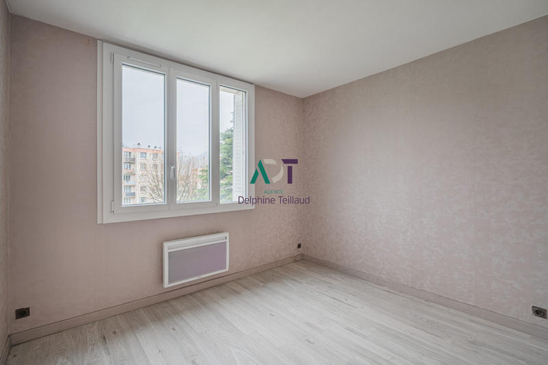 Appartement - 75 m² - 4 pièces