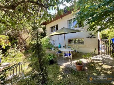 Maison - 177 m² - 8 pièces