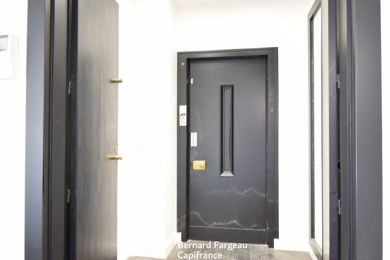 Appartement bourgeois - 78 m² - 2 pièces