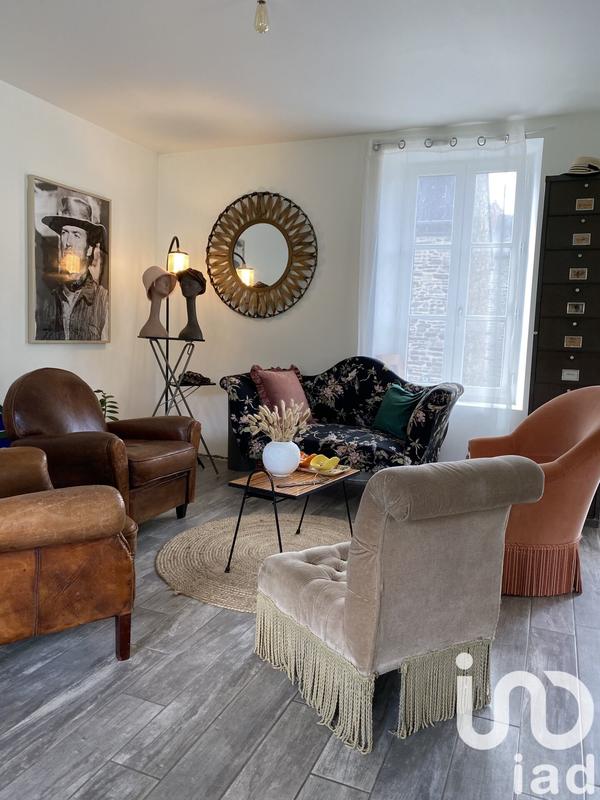 Maison - 177 m² - 9 pièces