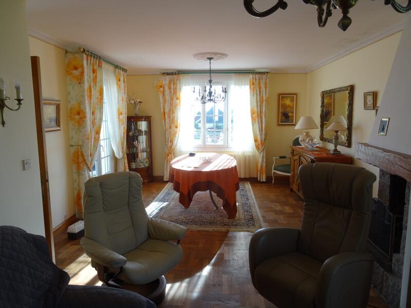 Maison - 115 m² - 8 pièces