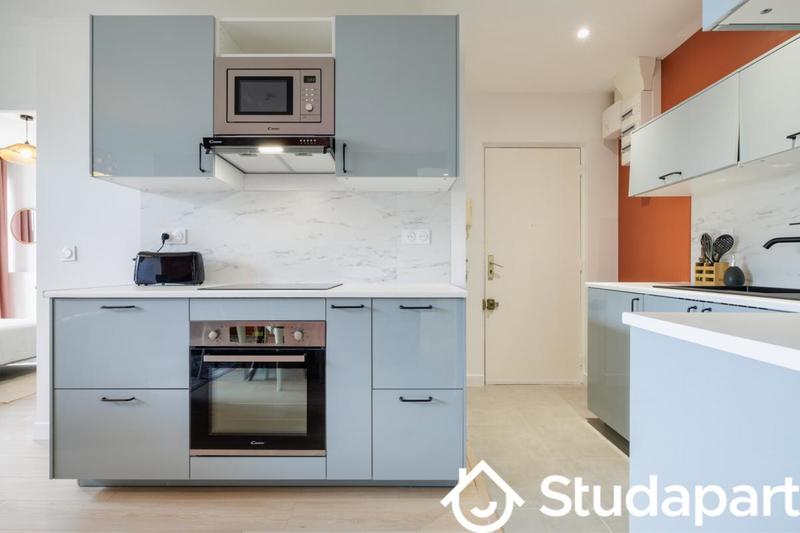 Chambre - 11 m² - 1 pièce