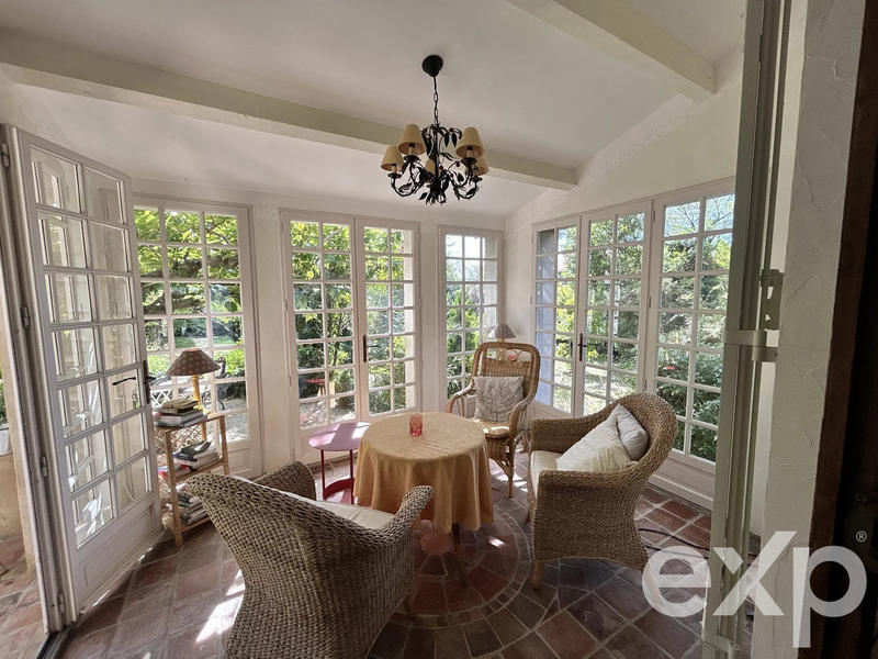 Maison - 195 m² - 6 pièces