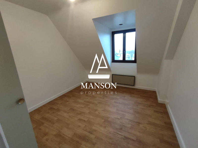 Maison - 107 m² - 6 pièces