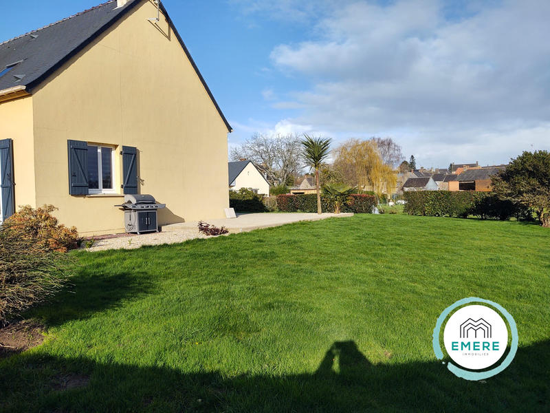 Maison - 99 m² - 5 pièces