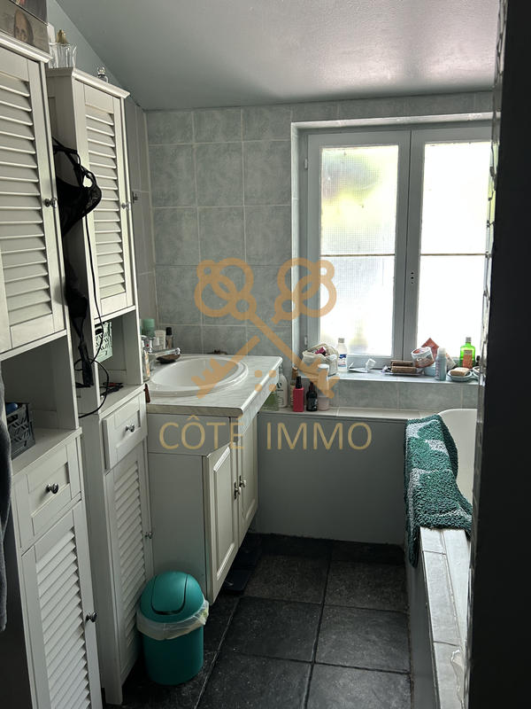 Maison - 95 m² - 4 pièces