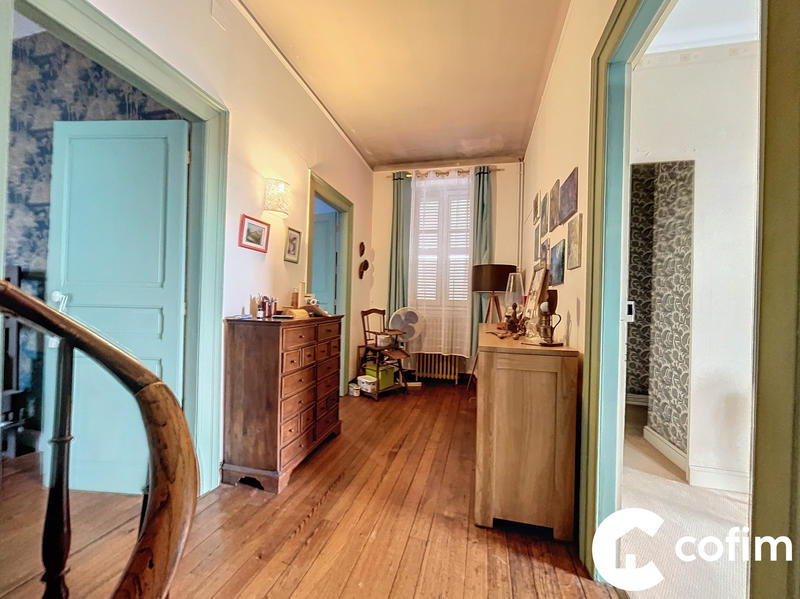 Maison - 190 m² - 6 pièces