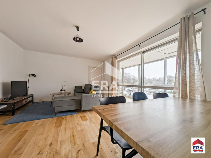 Appartement - 108 m² - 4 pièces