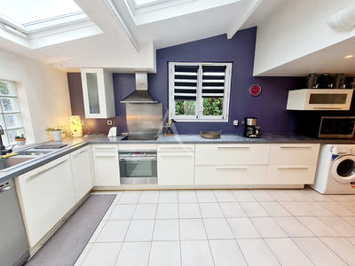 Maison - 140 m² - 6 pièces