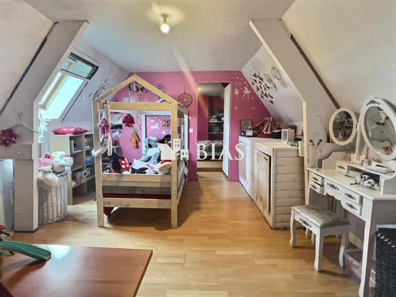 Maison - 107 m² - 5 pièces