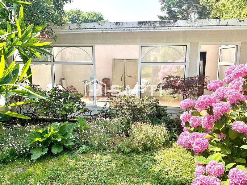 Maison - 190 m² - 8 pièces