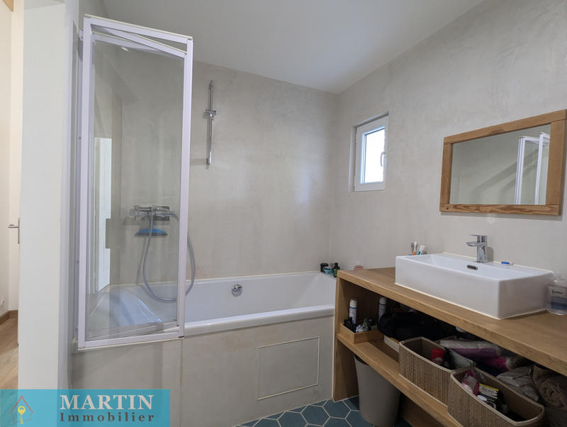 Maison - 99 m² - 4 pièces