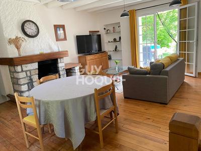 Maison - 137 m² - 4 pièces