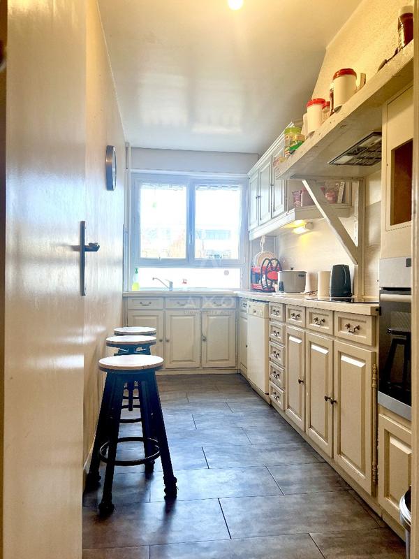 Appartement - 81 m² - 4 pièces