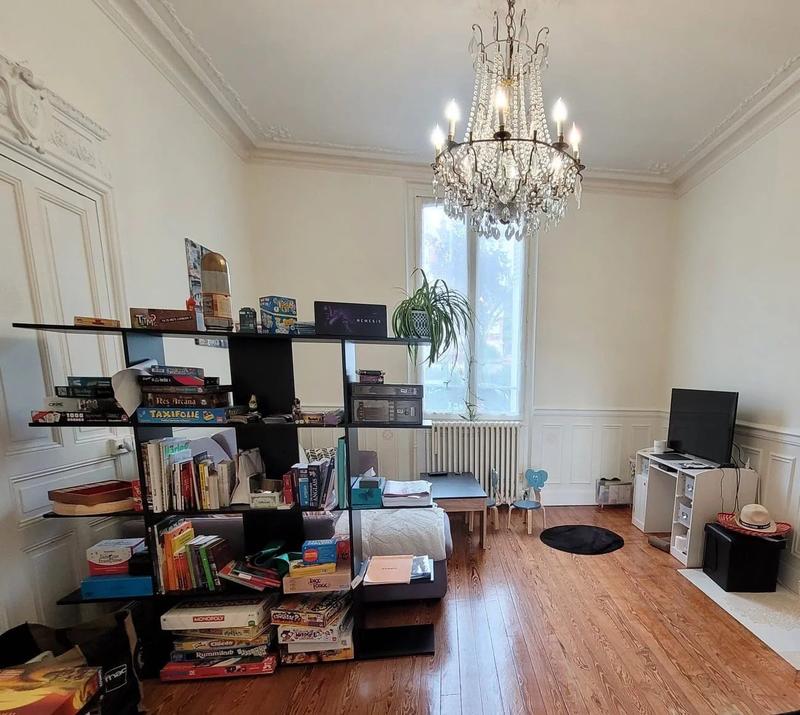 Maison - 231 m² - 9 pièces