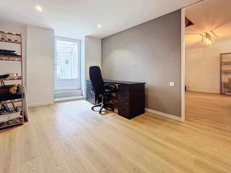 Appartement - 124 m² - 4 pièces