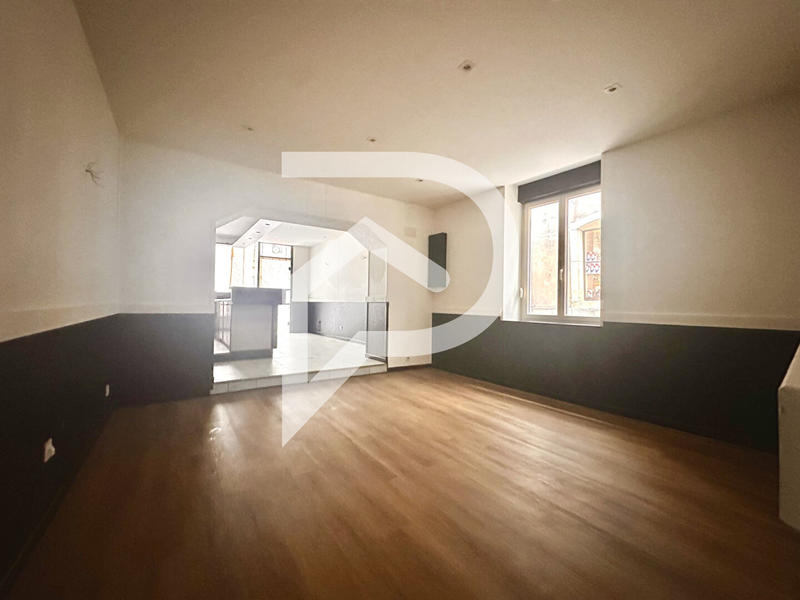 Immeuble - 5 pièces