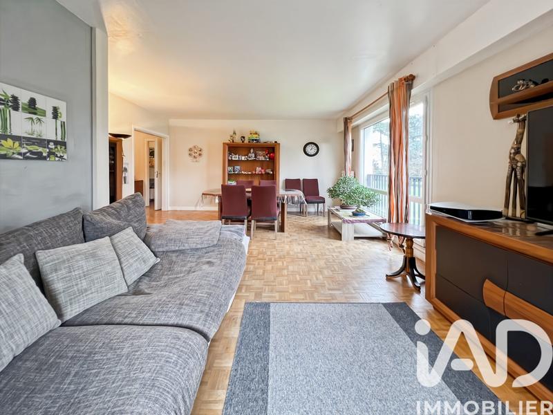 Appartement - 100 m² - 4 pièces