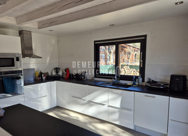 Châlet - 157 m² - 6 pièces