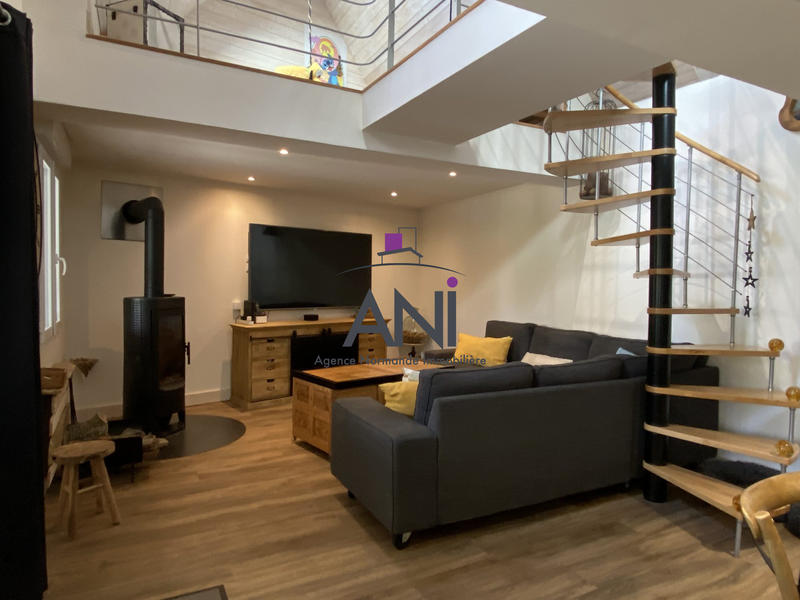 Maison - 98 m² - 4 pièces