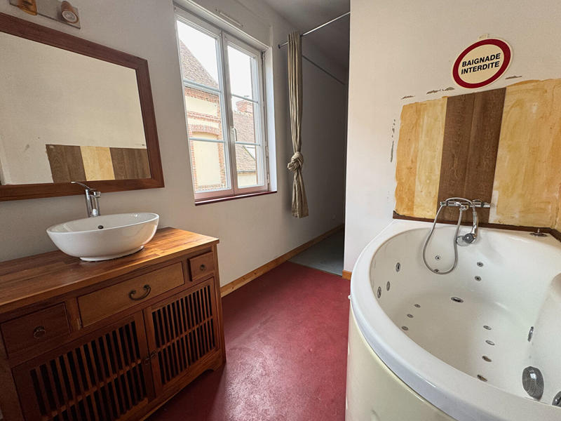 Maison - 98 m² - 5 pièces