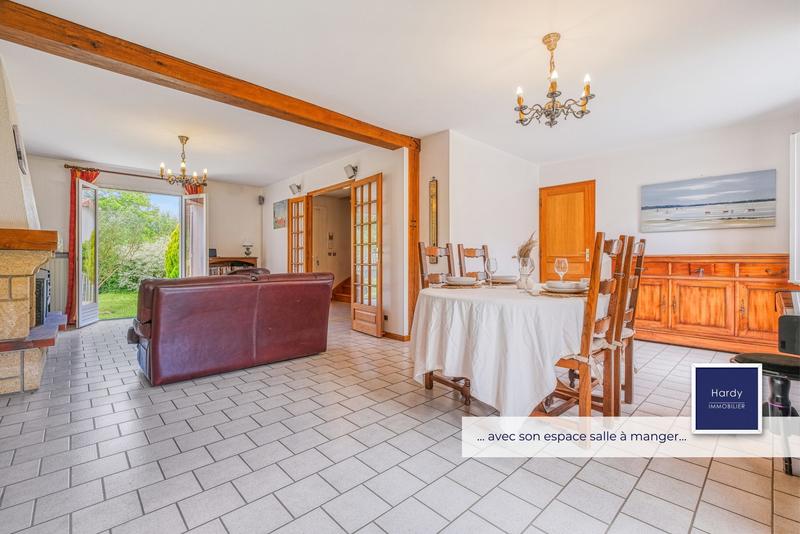 Maison - 137 m² - 7 pièces