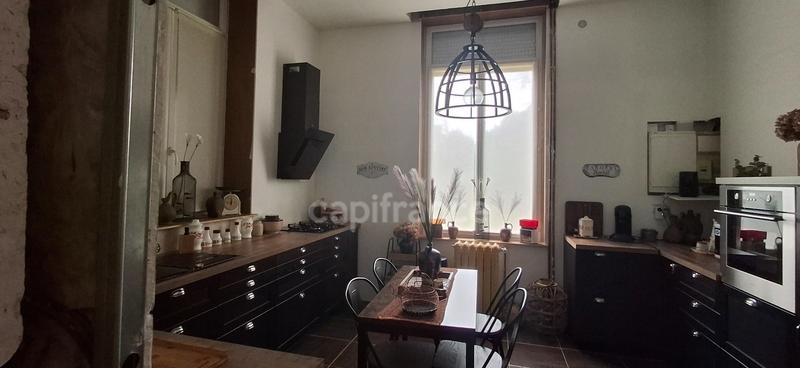 Maison - 135 m² - 8 pièces