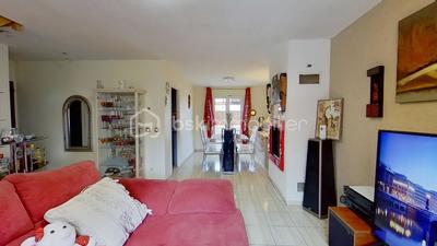 Pavillon - 110 m² - 5 pièces