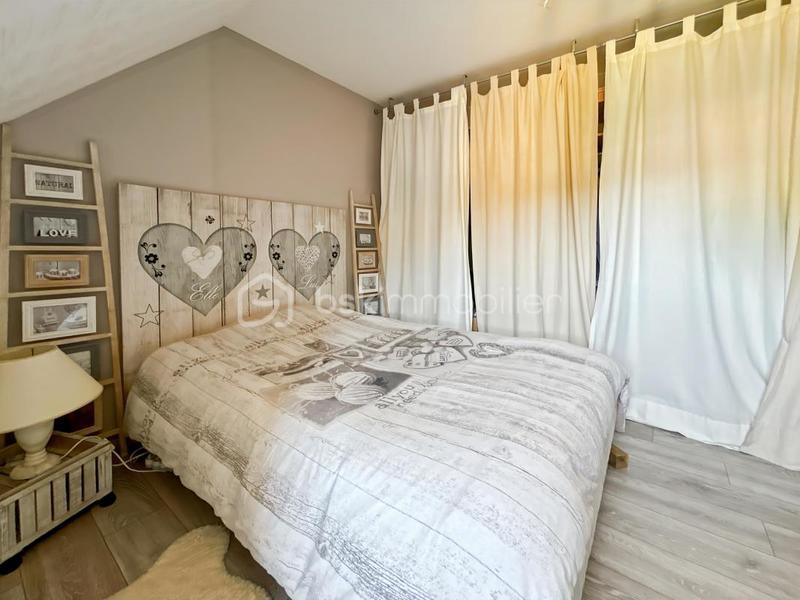 Maison - 179 m² - 6 pièces