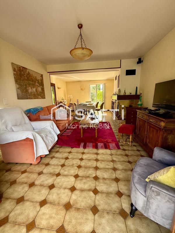 Maison - 132 m² - 6 pièces