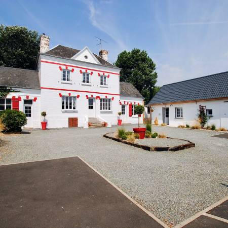 Maison - 273 m² - 10 pièces