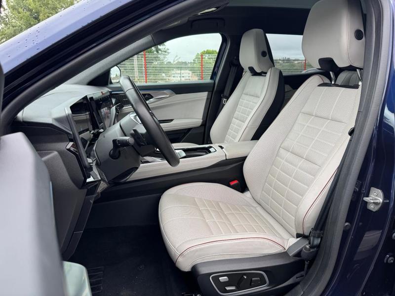 Renault Espace VI E-Tech hybrid 200 Iconic