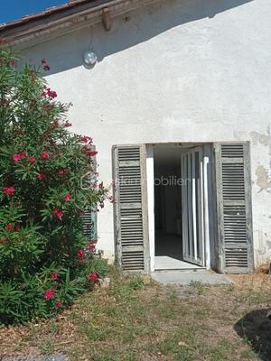 Corps de ferme - 379 m² - 14 pièces