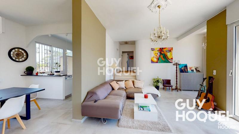 Maison - 161 m² - 6 pièces