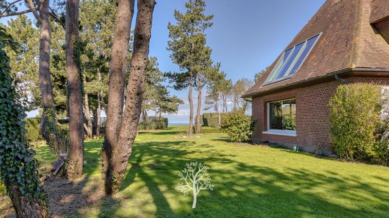 Maison - 193 m² - 5 pièces