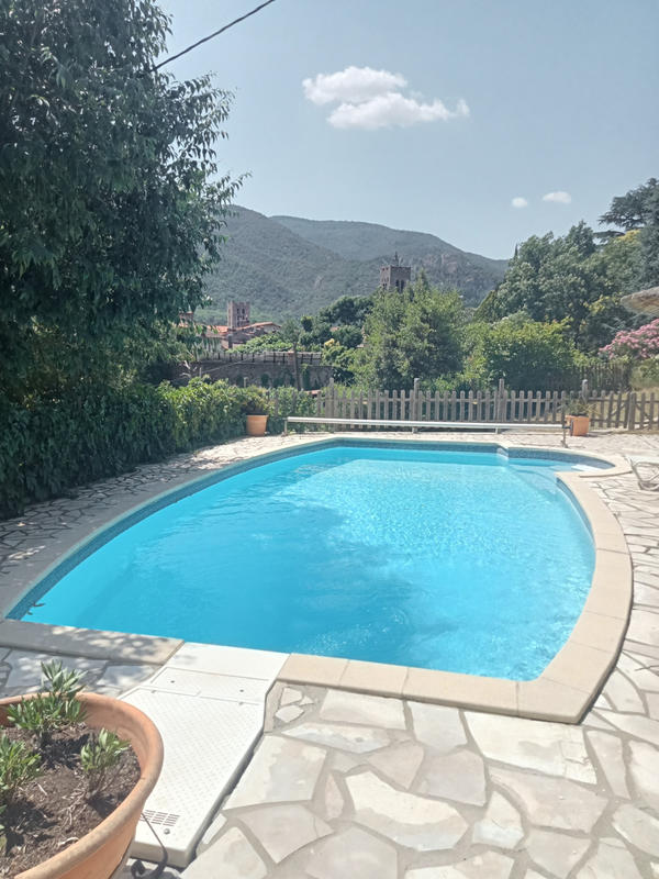 Maison - 205 m² - 8 pièces