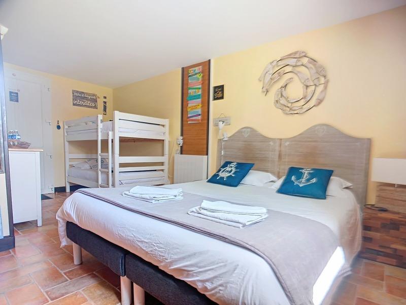 Longère - 261 m² - 17 pièces