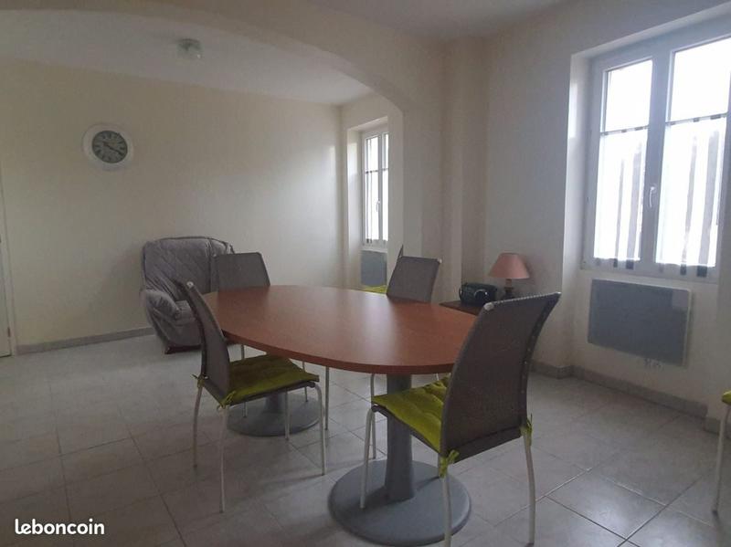 Appartement - 89 m² - 2 pièces