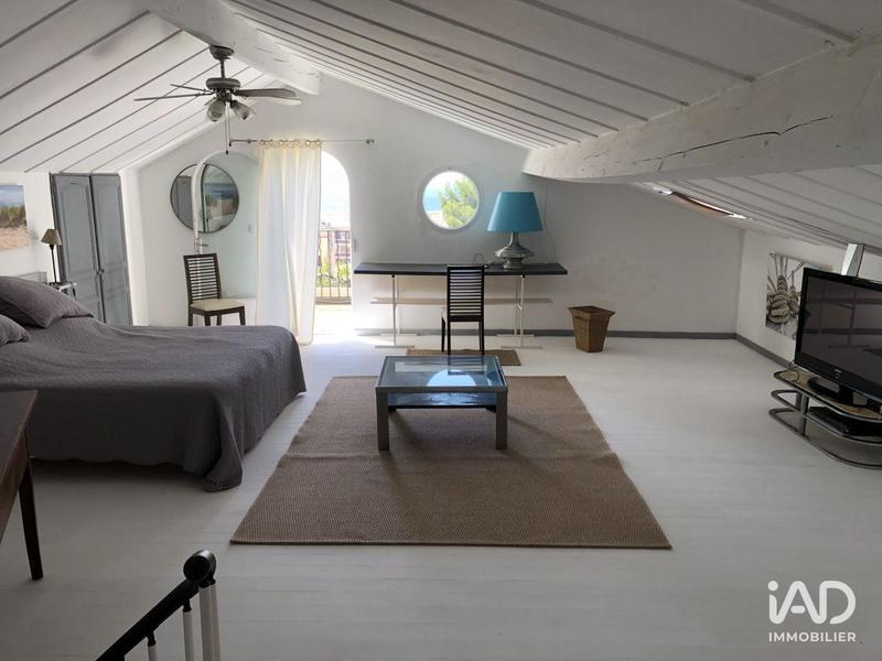 Maison - 250 m² - 7 pièces