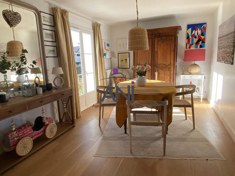 Maison - 178 m² - 7 pièces