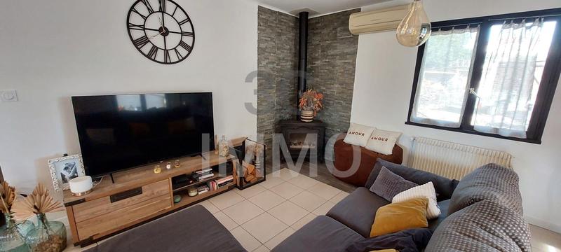 Villa - 93 m² - 5 pièces
