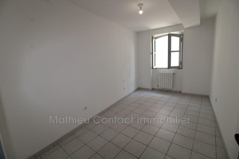 Appartement - 84 m² - 3 pièces