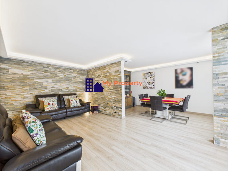 Appartement - 102 m² - 5 pièces