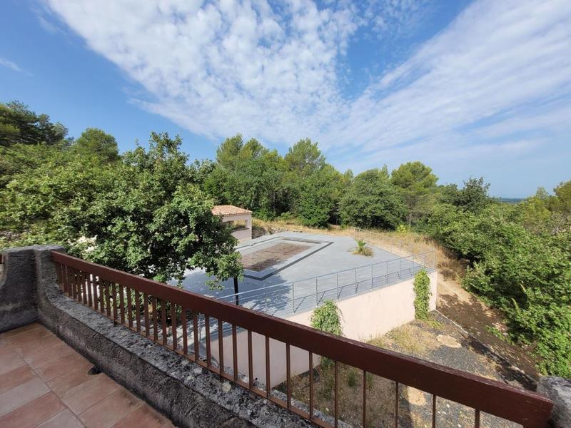 Villa - 276 m² - 8 pièces